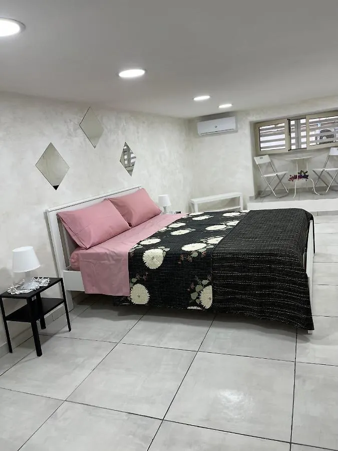 Appartamento Maison Sabale' Napoli Italia